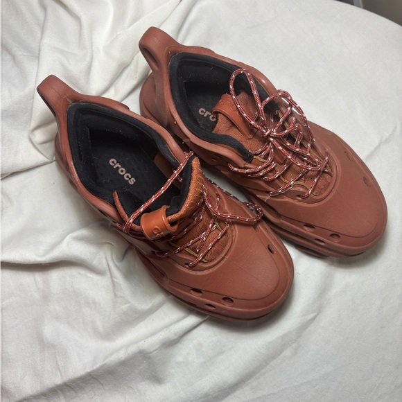 CROCS Brown Women's Sneakers - Picture 2 of 4